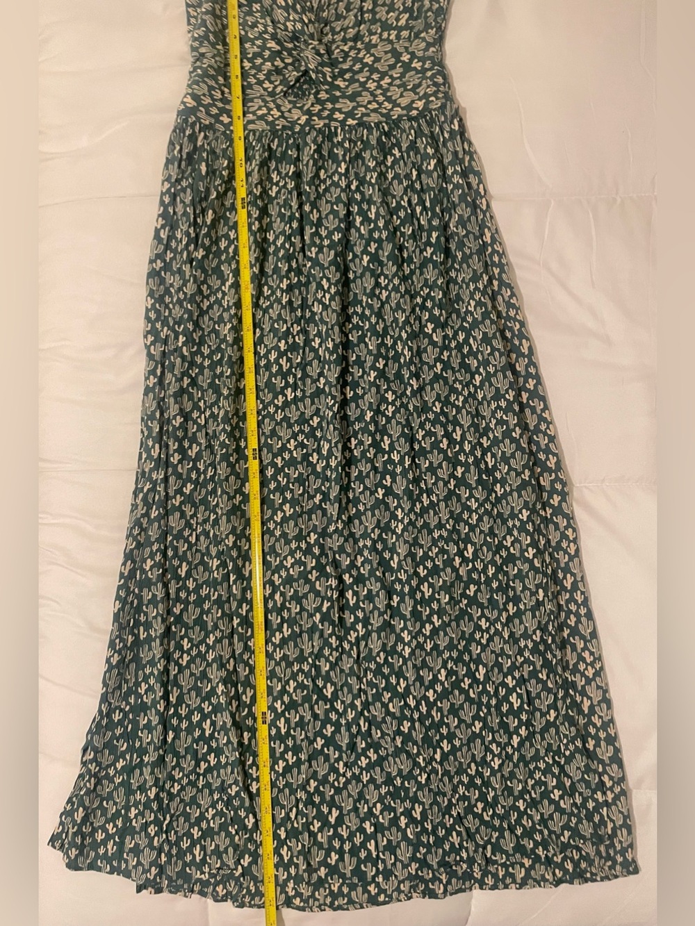 Angie Green Maxi Dress with White Cactus Print and Twist Front - Picture 6 of 8